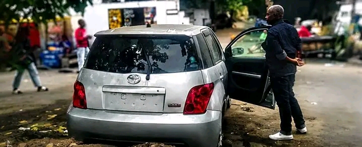 Toyota IST
