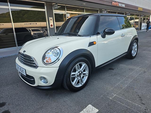 Mini Cooper Cooper (2012)