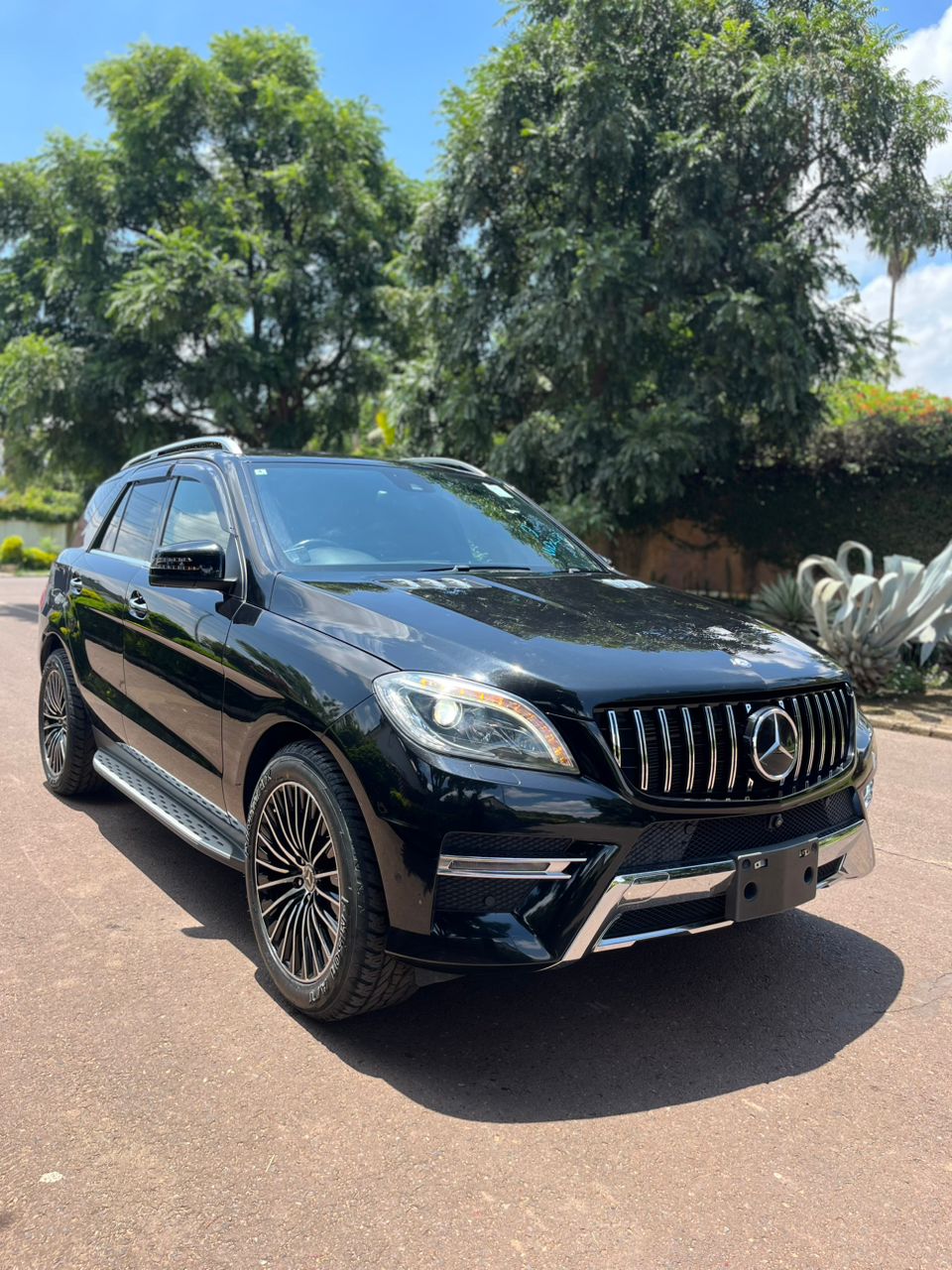 Mercedes-Benz ML Class  (2015)