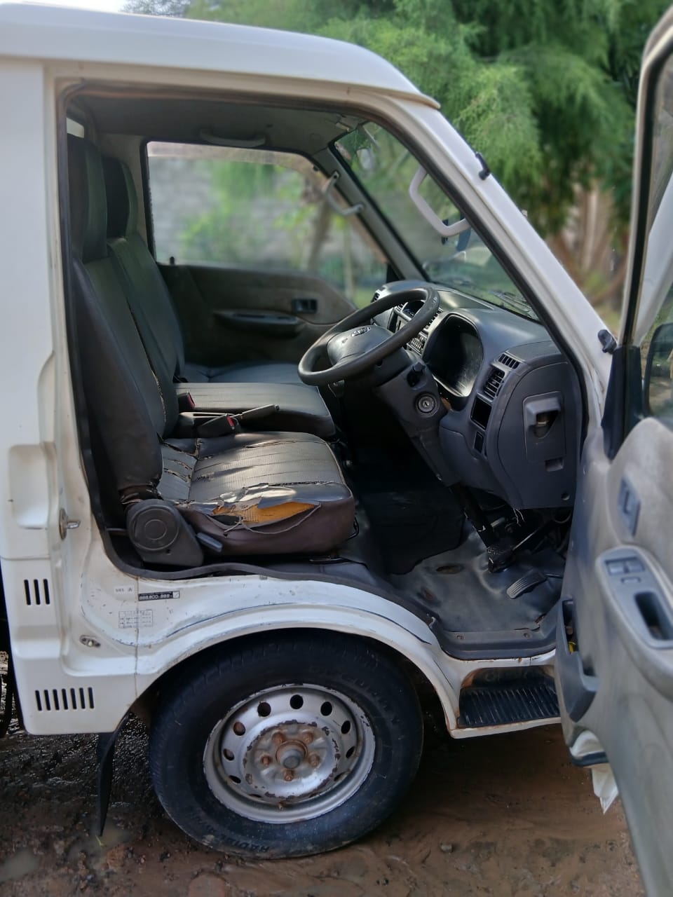 Nissan Vanette Truck