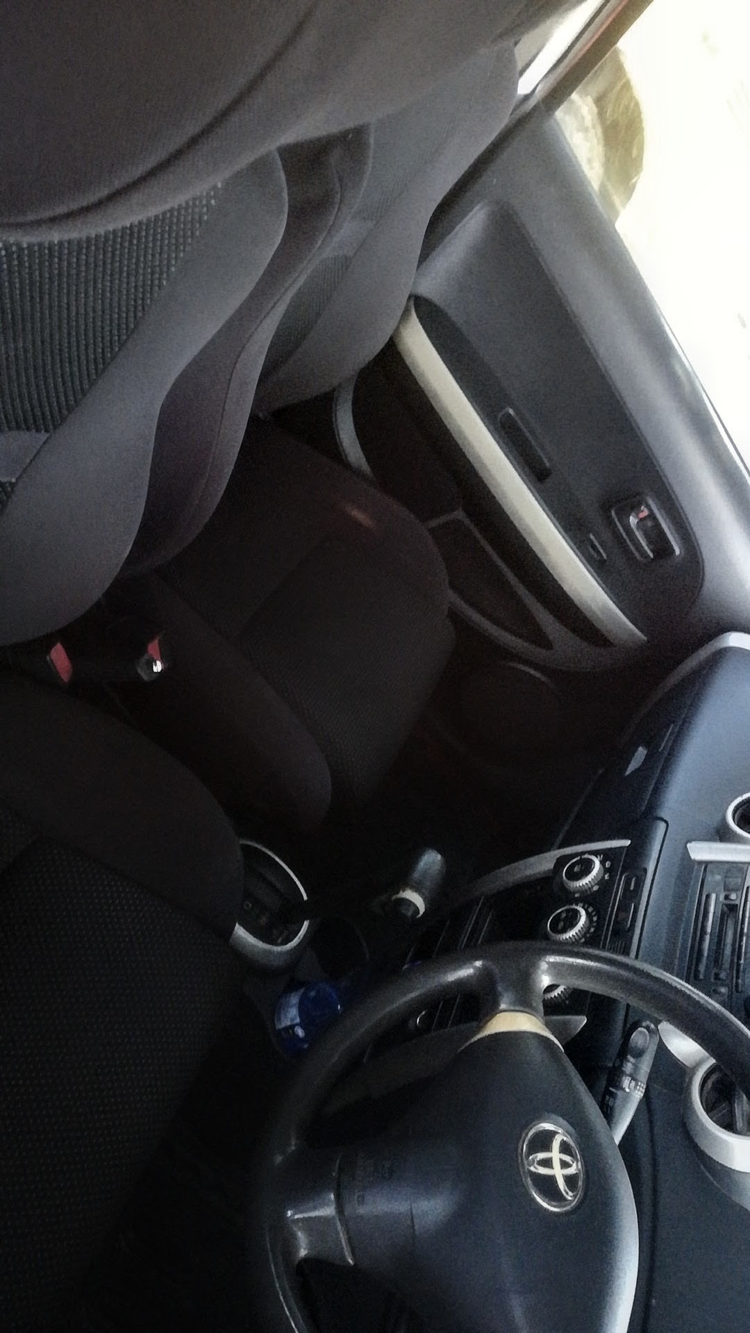 Toyota IST