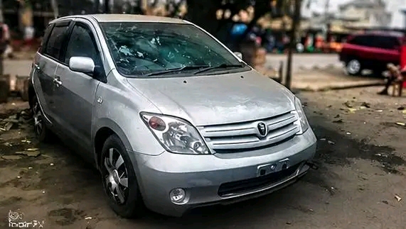 Toyota IST