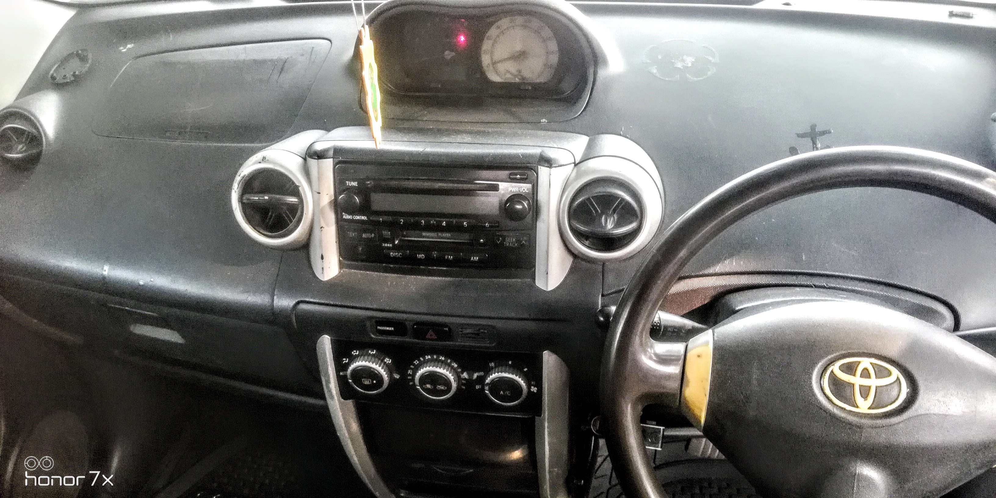 Toyota IST
