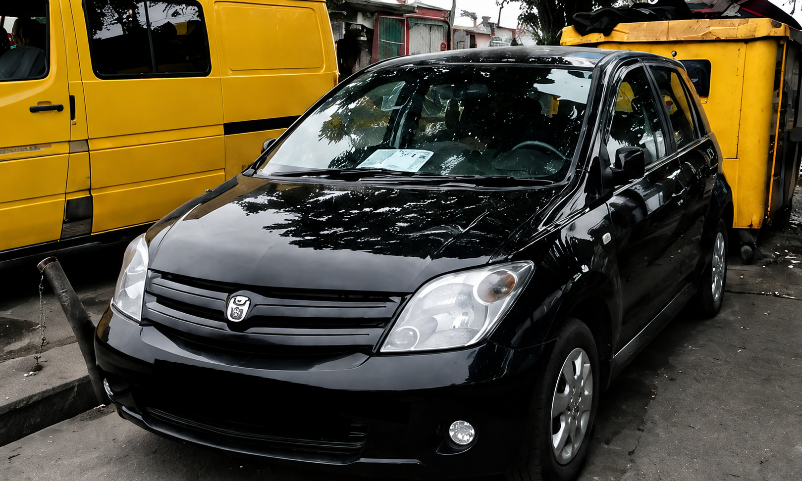 Toyota IST